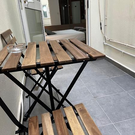 F7 Room 1, Private Double Room With Private Bathroom In Shared Flat Msida Exteriör bild